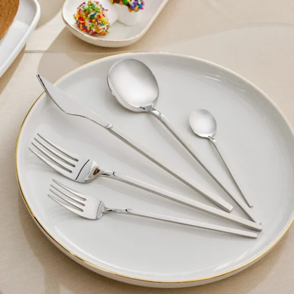 Karaca Neoma Σετ Μαχαιροπίρουνα 6 Ατόμων - 30 Τεμάχια