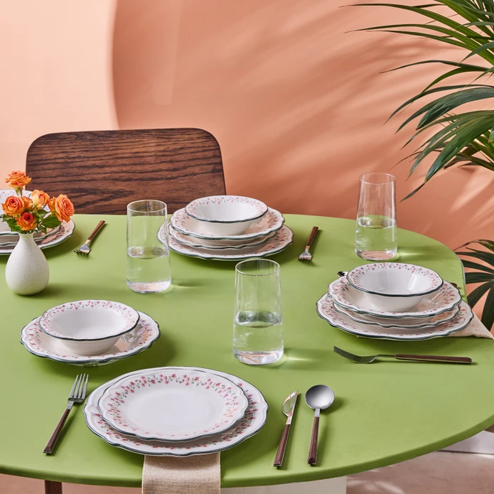 Karaca Piraye Σερβίτσιο 6 Ατόμων - 24 Τεμάχια